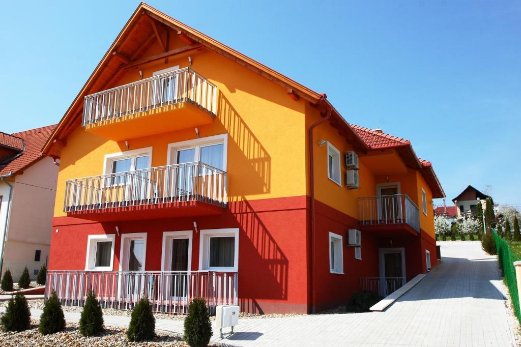 Hotel Zala Aranya Panzió Zalakaros Exterior foto