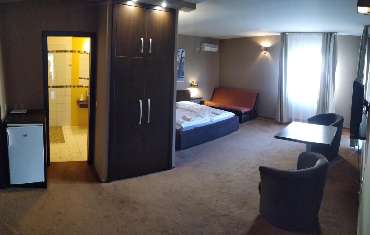 Hotel Zala Aranya Panzió Zalakaros Exterior foto