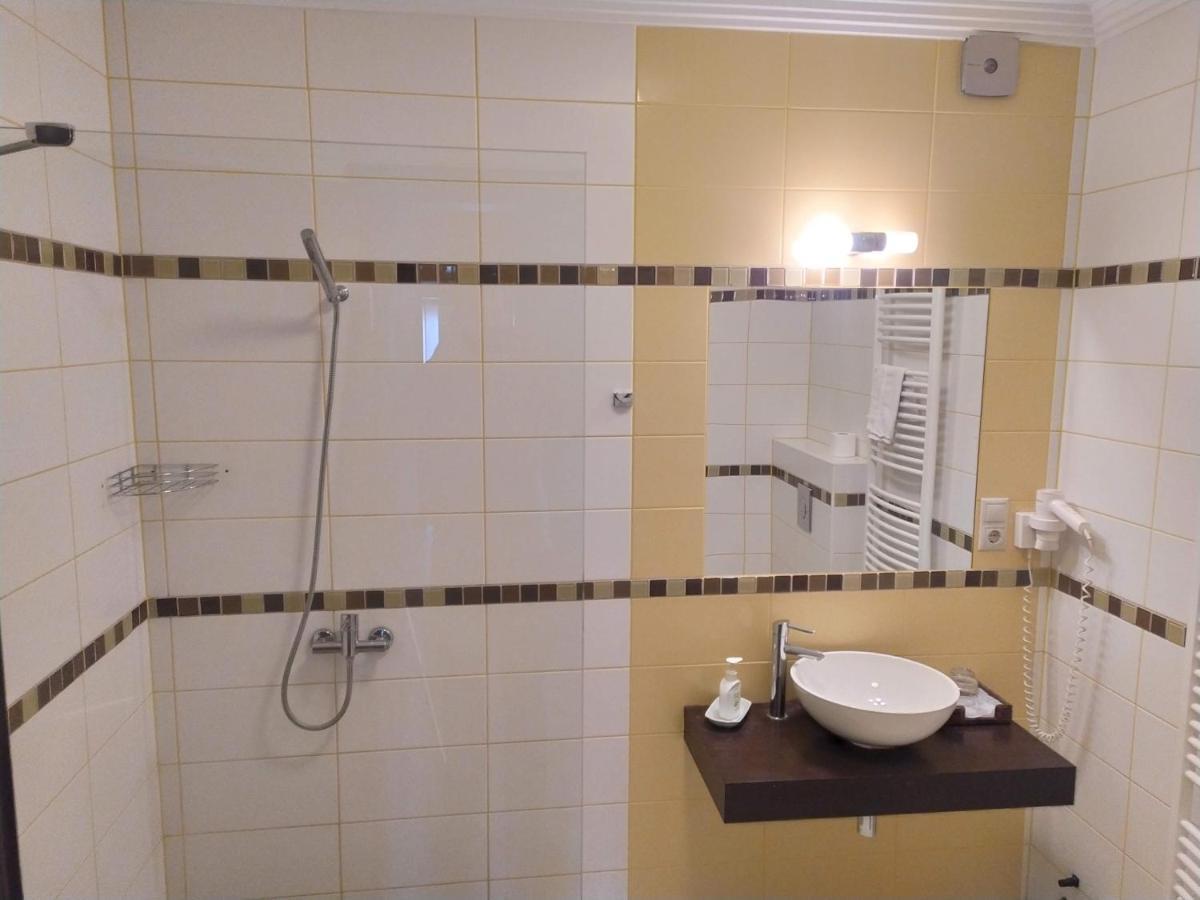 Hotel Zala Aranya Panzió Zalakaros Exterior foto